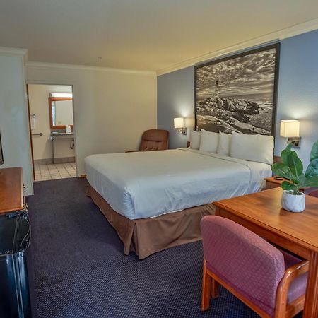 Creekside Inn & Suites Willits Dış mekan fotoğraf