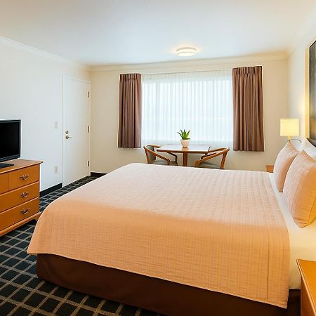 Creekside Inn & Suites Willits Dış mekan fotoğraf