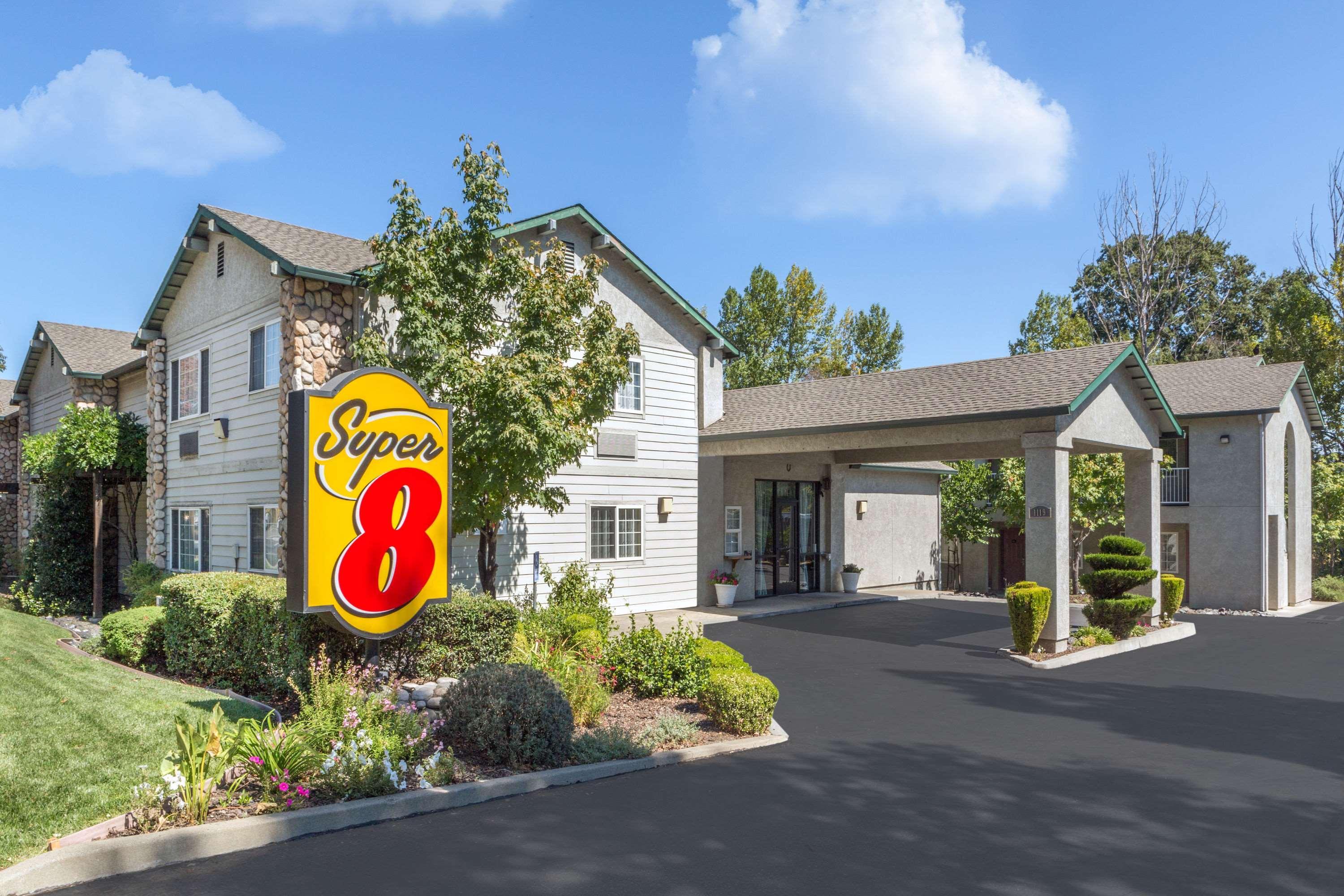Creekside Inn & Suites Willits Dış mekan fotoğraf