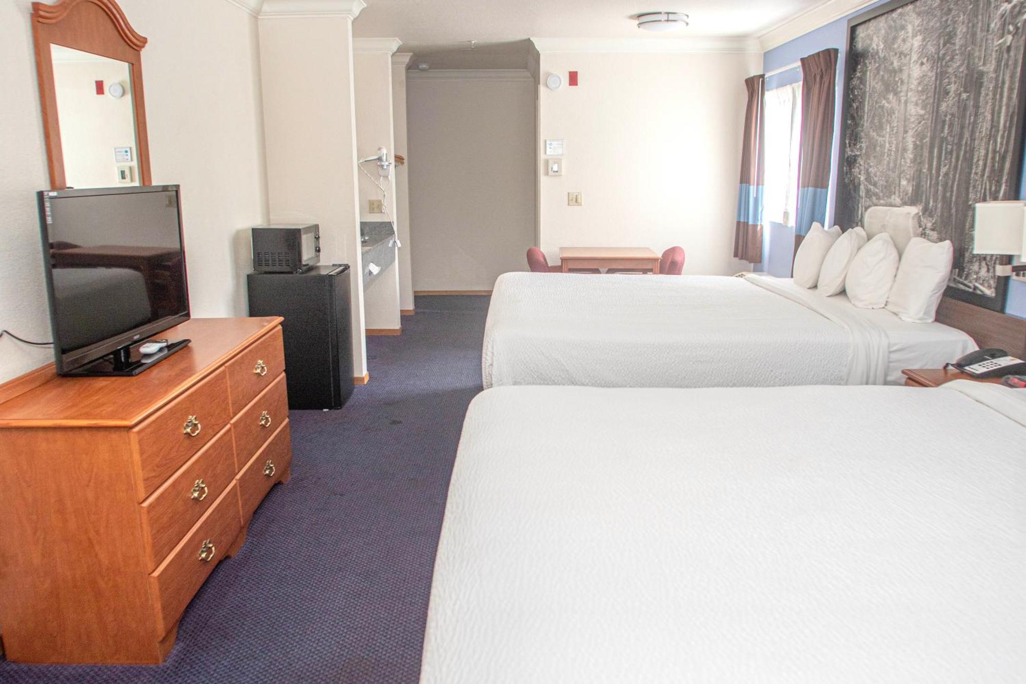 Creekside Inn & Suites Willits Dış mekan fotoğraf