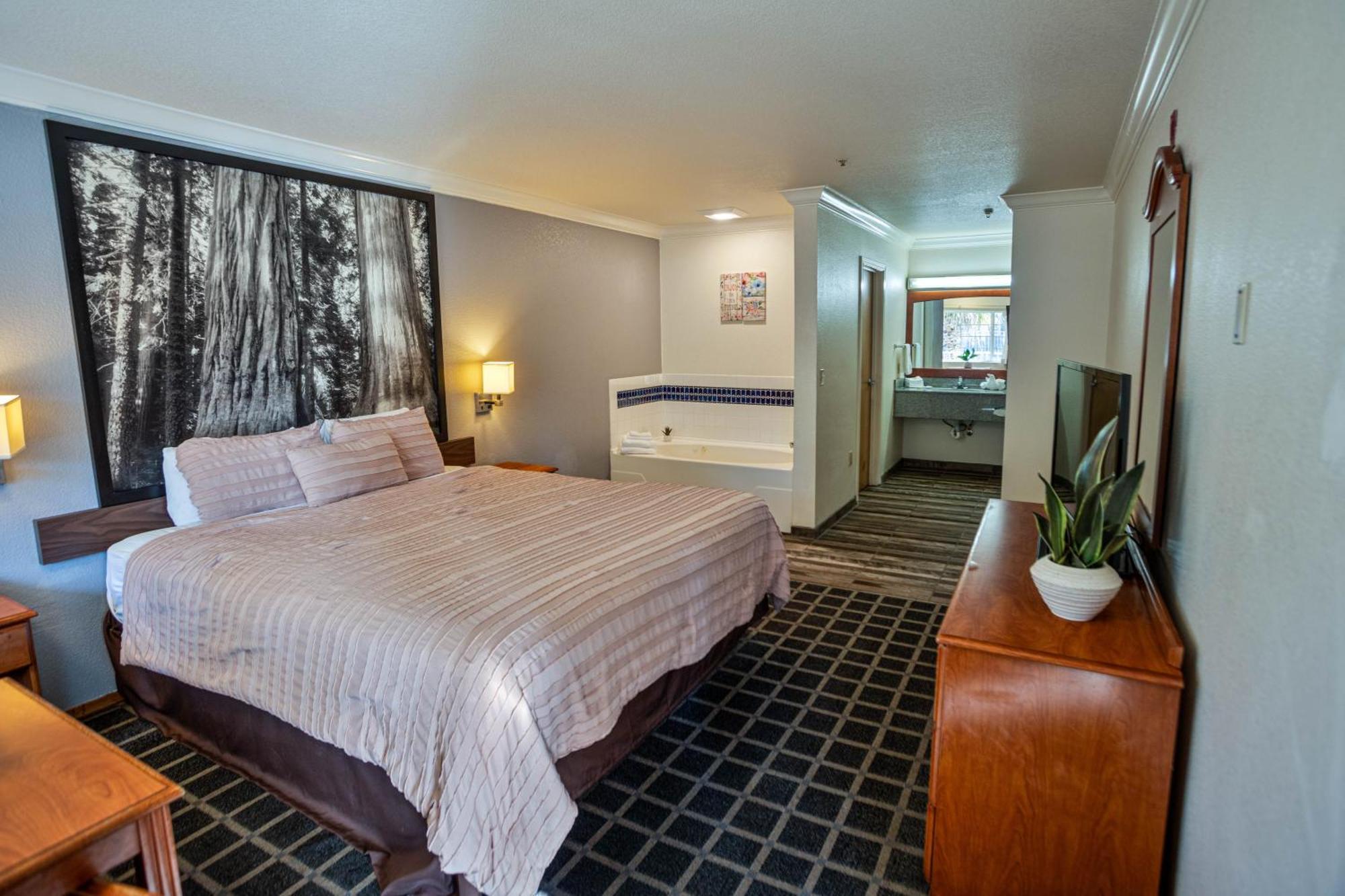 Creekside Inn & Suites Willits Dış mekan fotoğraf