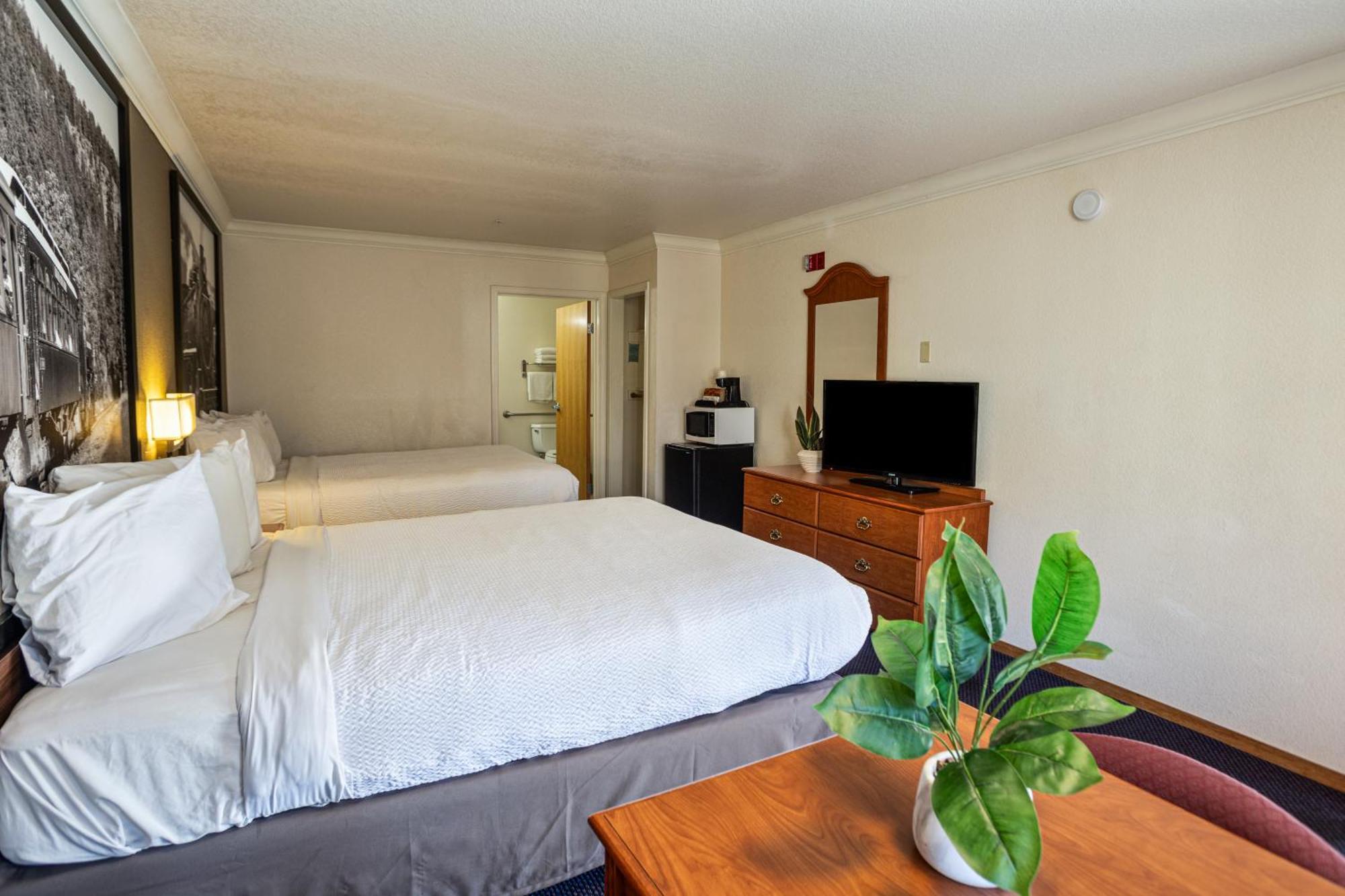 Creekside Inn & Suites Willits Dış mekan fotoğraf
