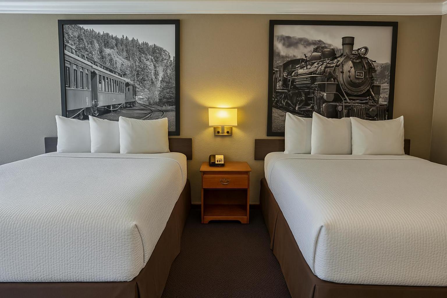Creekside Inn & Suites Willits Dış mekan fotoğraf