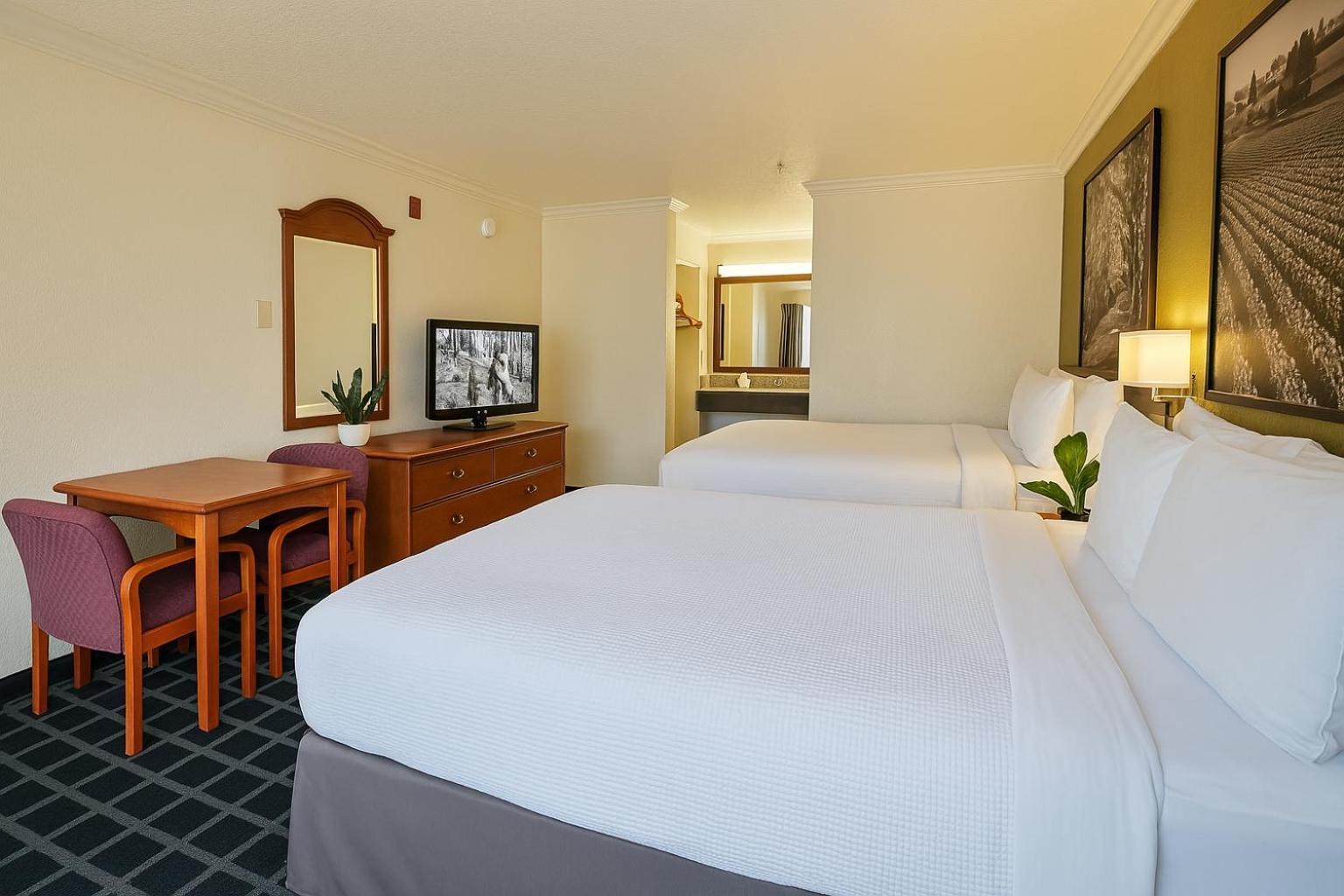 Creekside Inn & Suites Willits Dış mekan fotoğraf